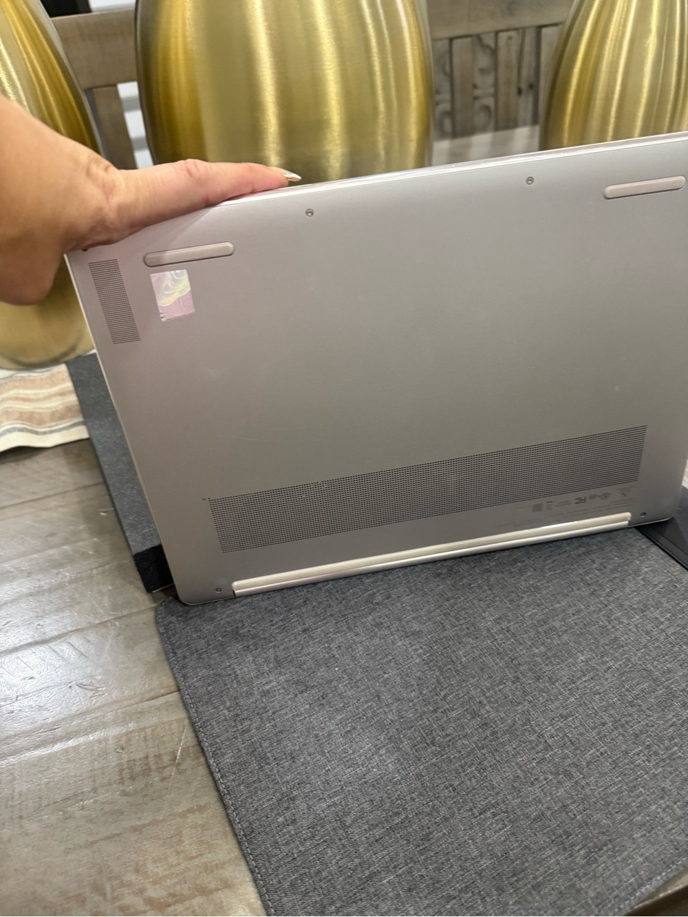 Lenovo Yoga 9 14IAP7 Intel Evo i7 14” Touchscreen 2-in 1 Laptop/Box pens, sleeve - Picture 9 of 11